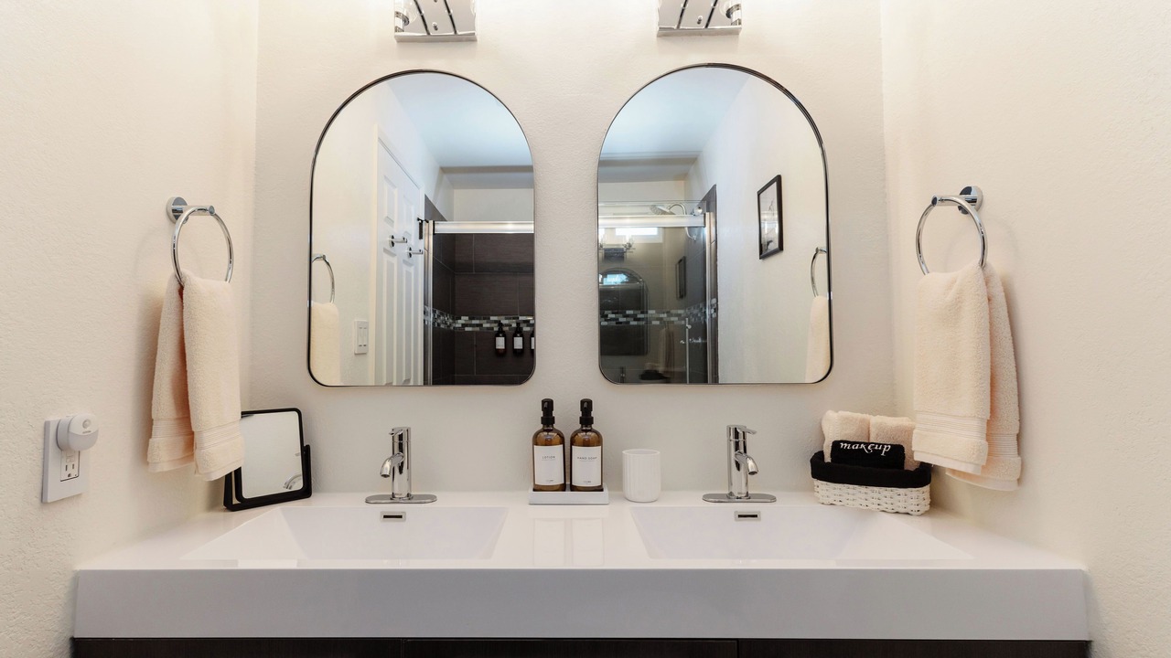 Photo of Bathroom in Mira Loma