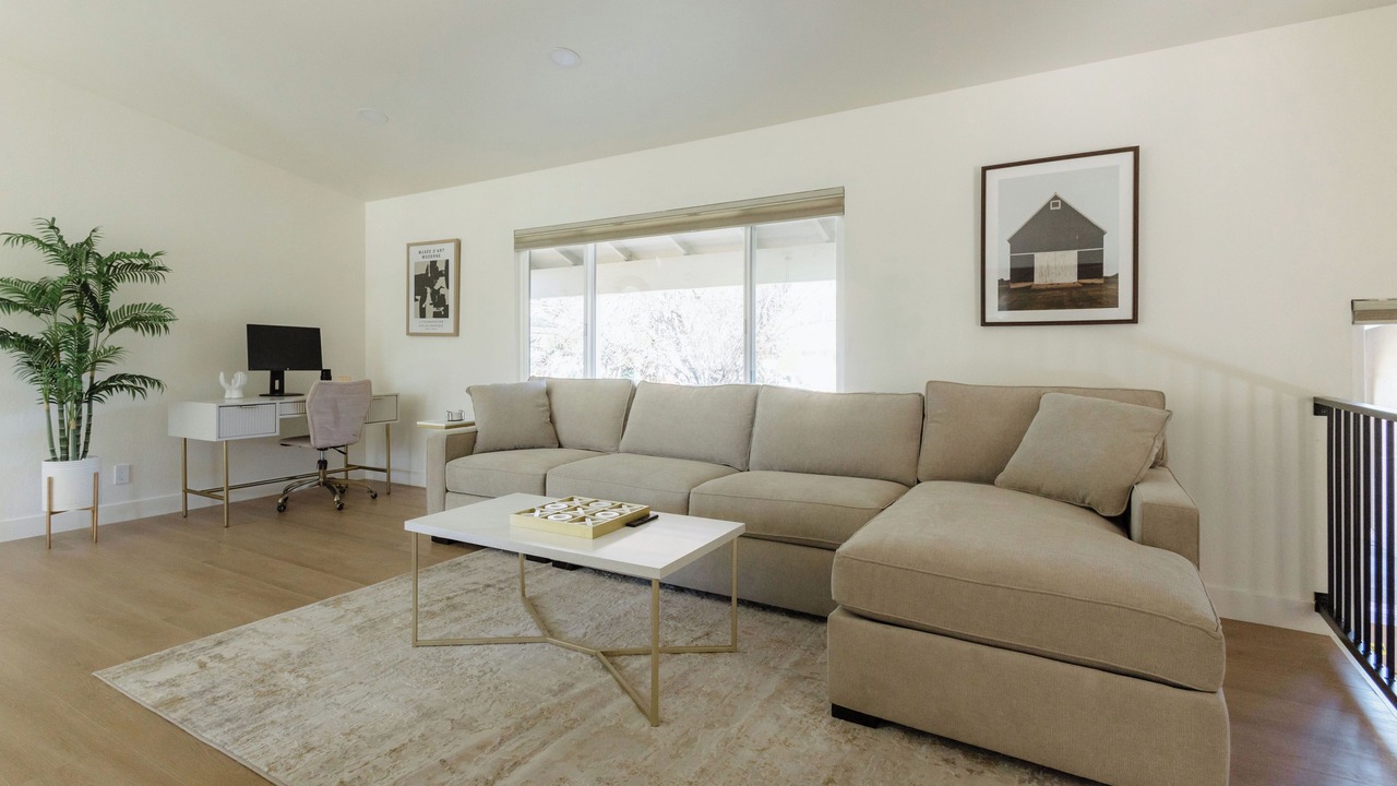 Photo of Livingroom in Mira Loma