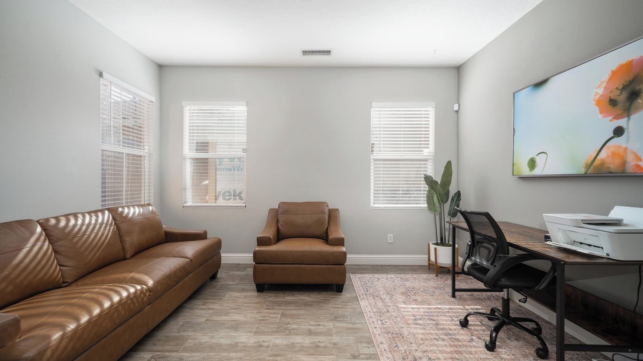 Photo of Livingroom in Bakersfield