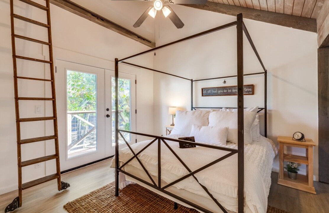 Photo of Bedroom in Alpine