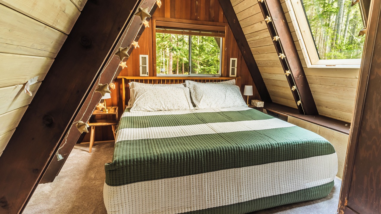 Photo of Bedroom in Seabeck
