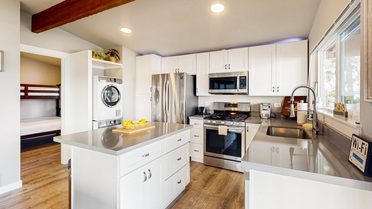 Photo of Kitchen in Tillicum