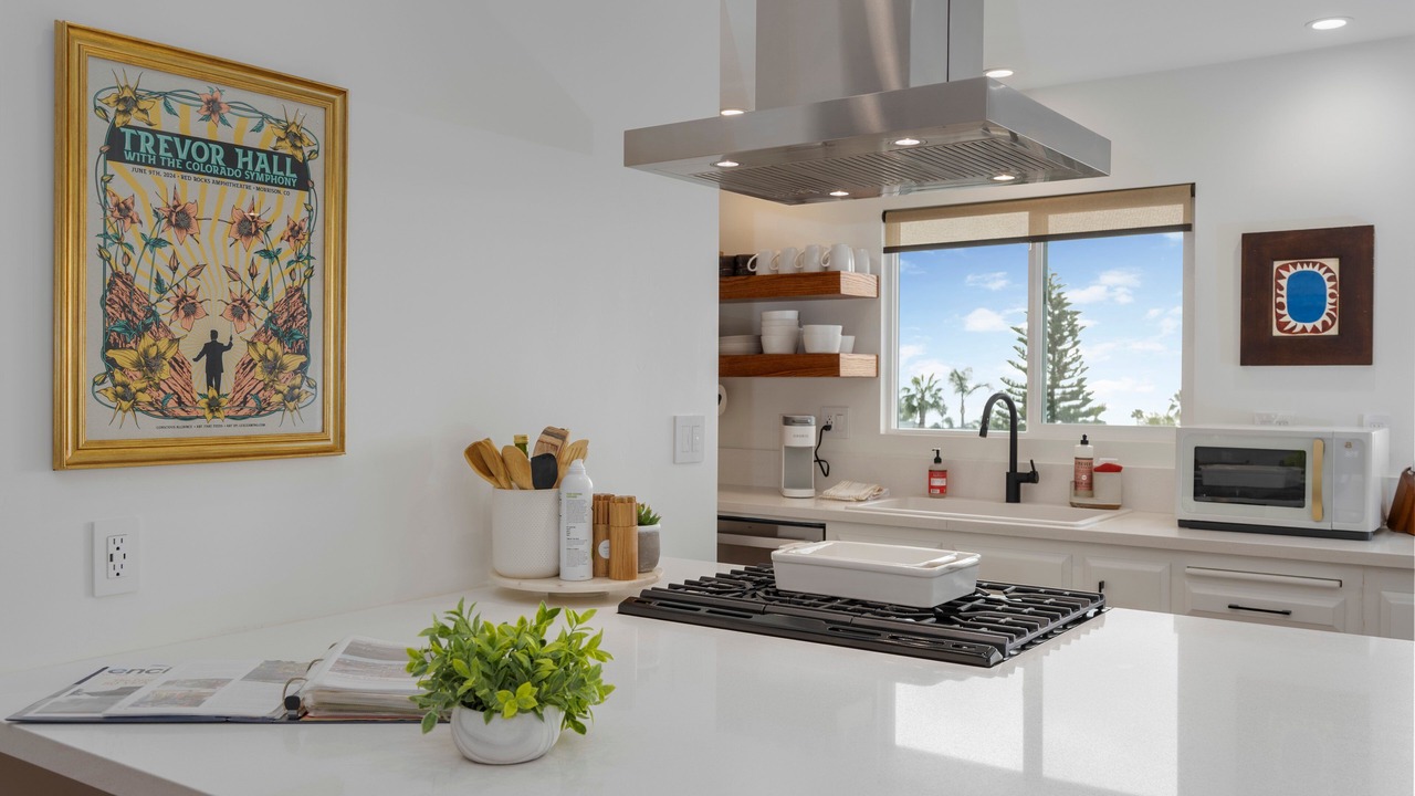 Photo of Kitchen in Cardiff-by-the-Sea
