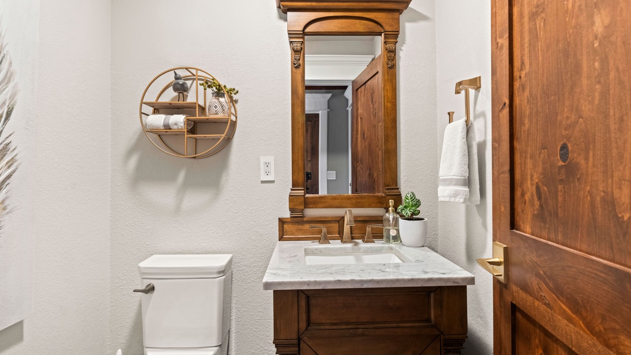Photo of Bathroom in Cascade