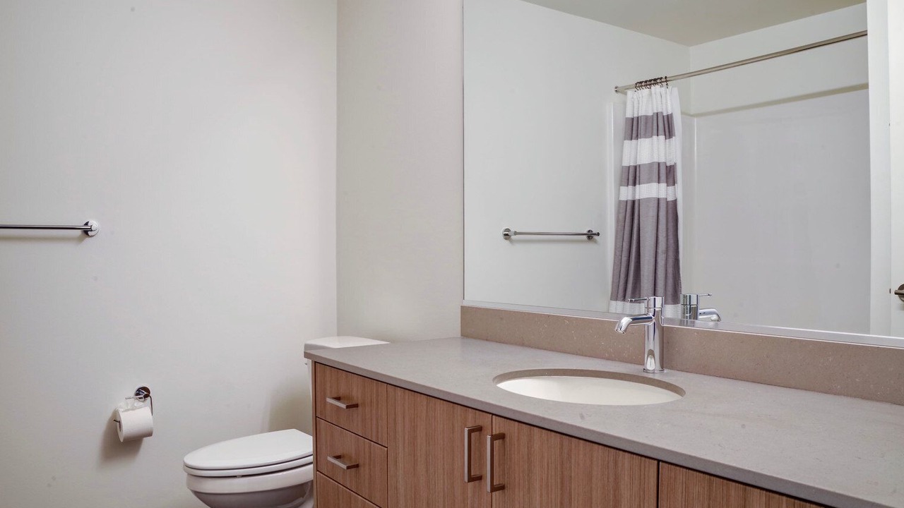 Photo of Bathroom in Mann
