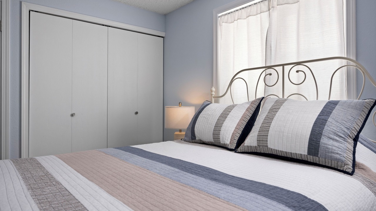 Photo of Bedroom in Ferndale