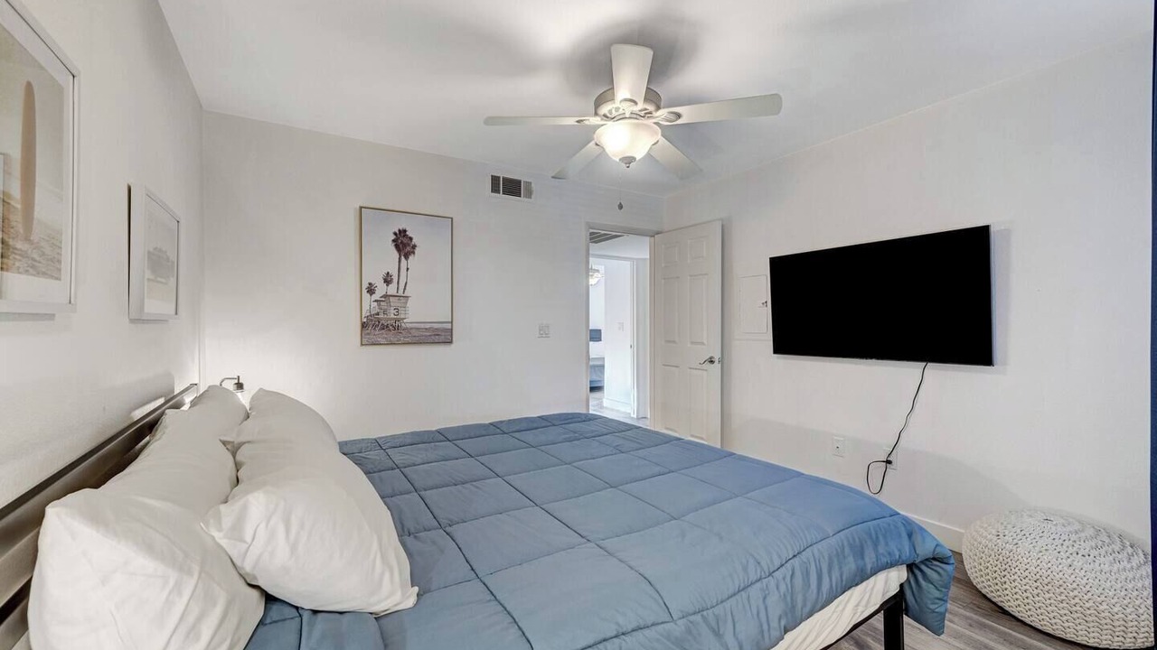 Photo of Bedroom in Spring Valley