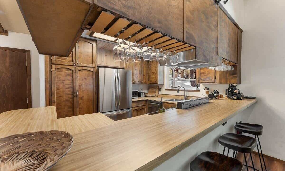 Photo of Kitchen in Kingswood Estates