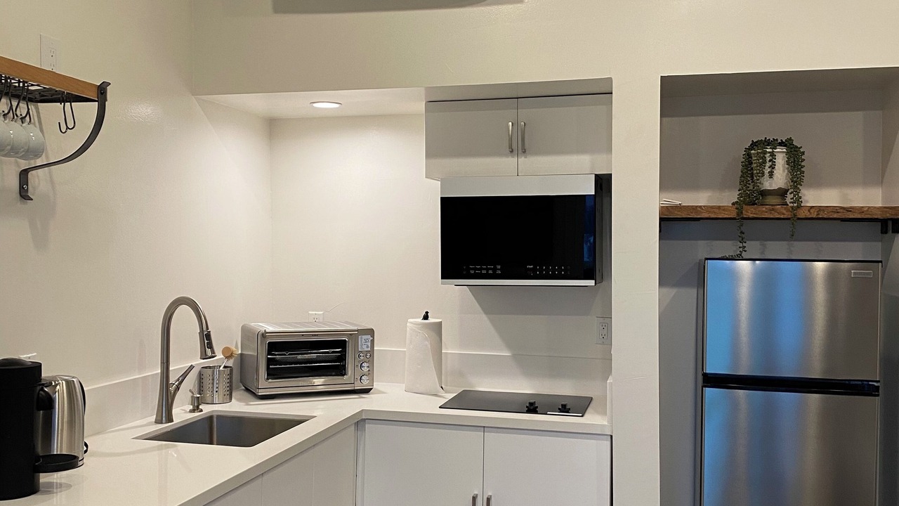 Photo of Kitchen in Woodland Hills