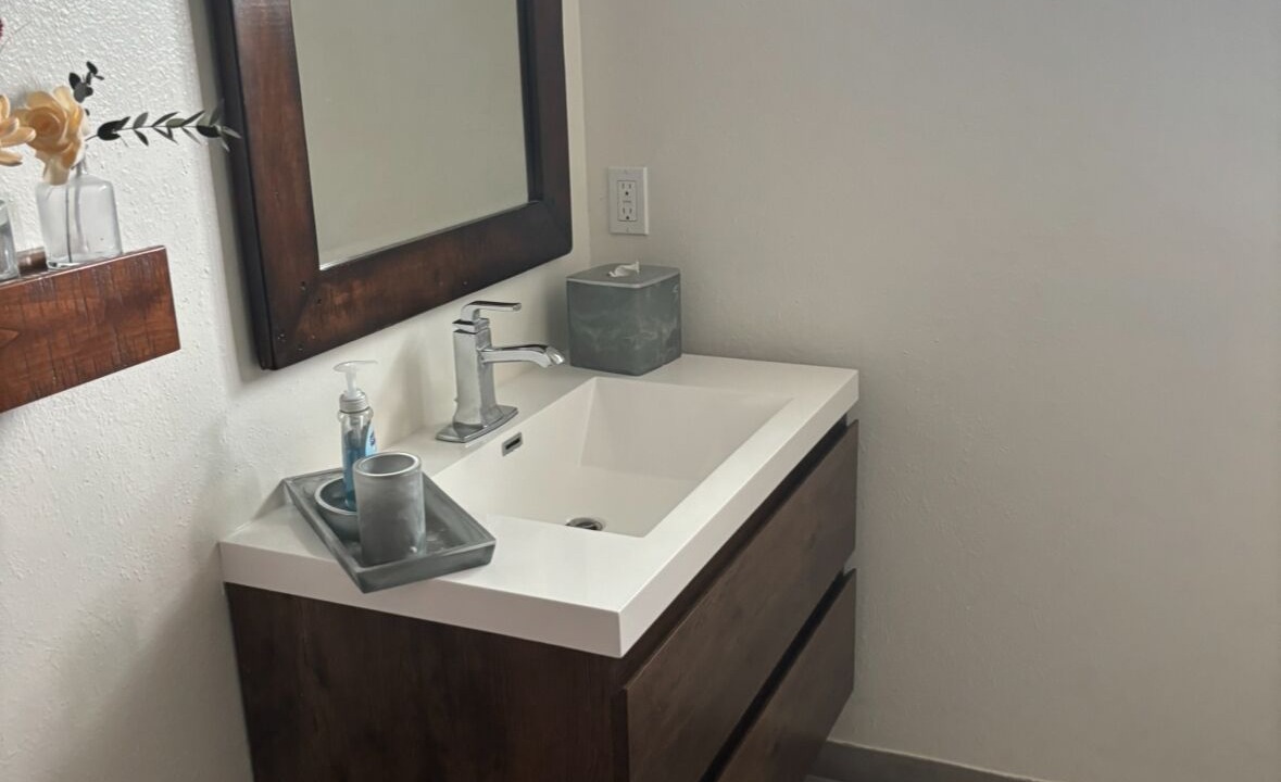 Photo of Bathroom in Woodland Hills