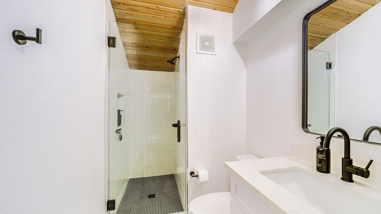 Photo of Bathroom in Munds Park