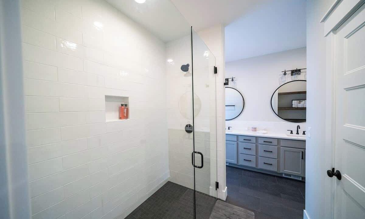 Photo of Bedroom in Surf Pines