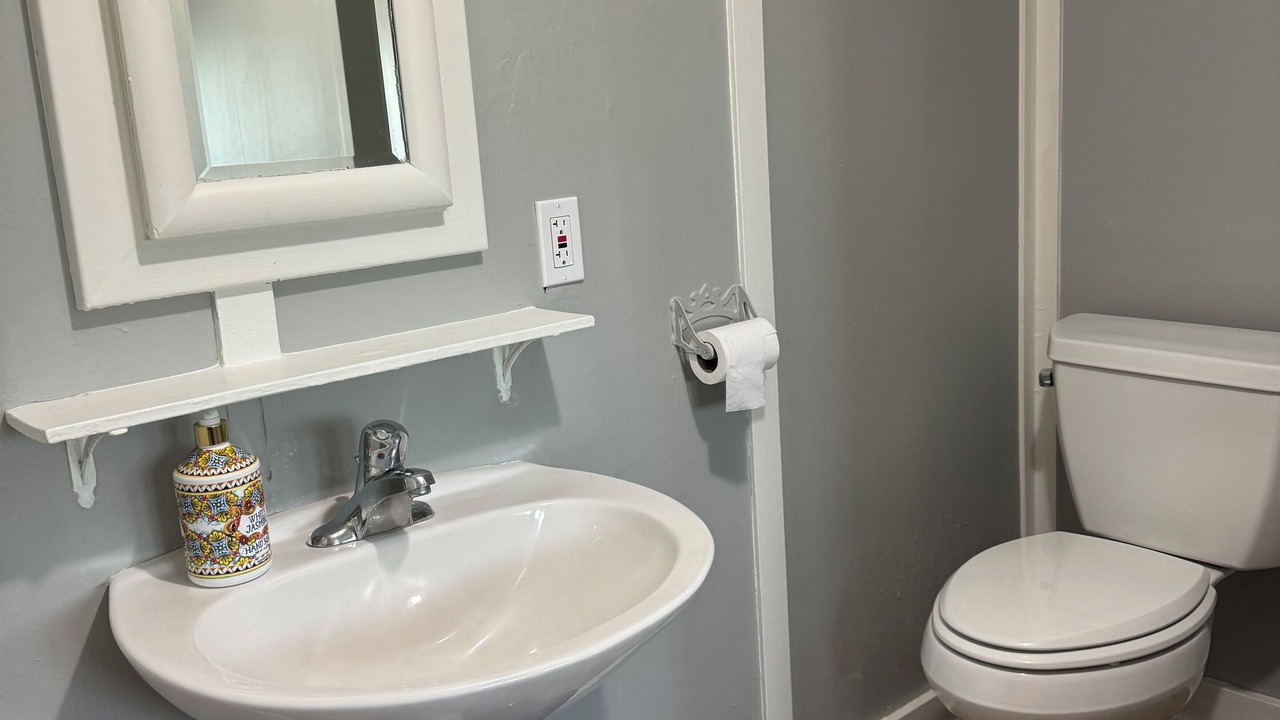 Photo of Bathroom in Pendleton