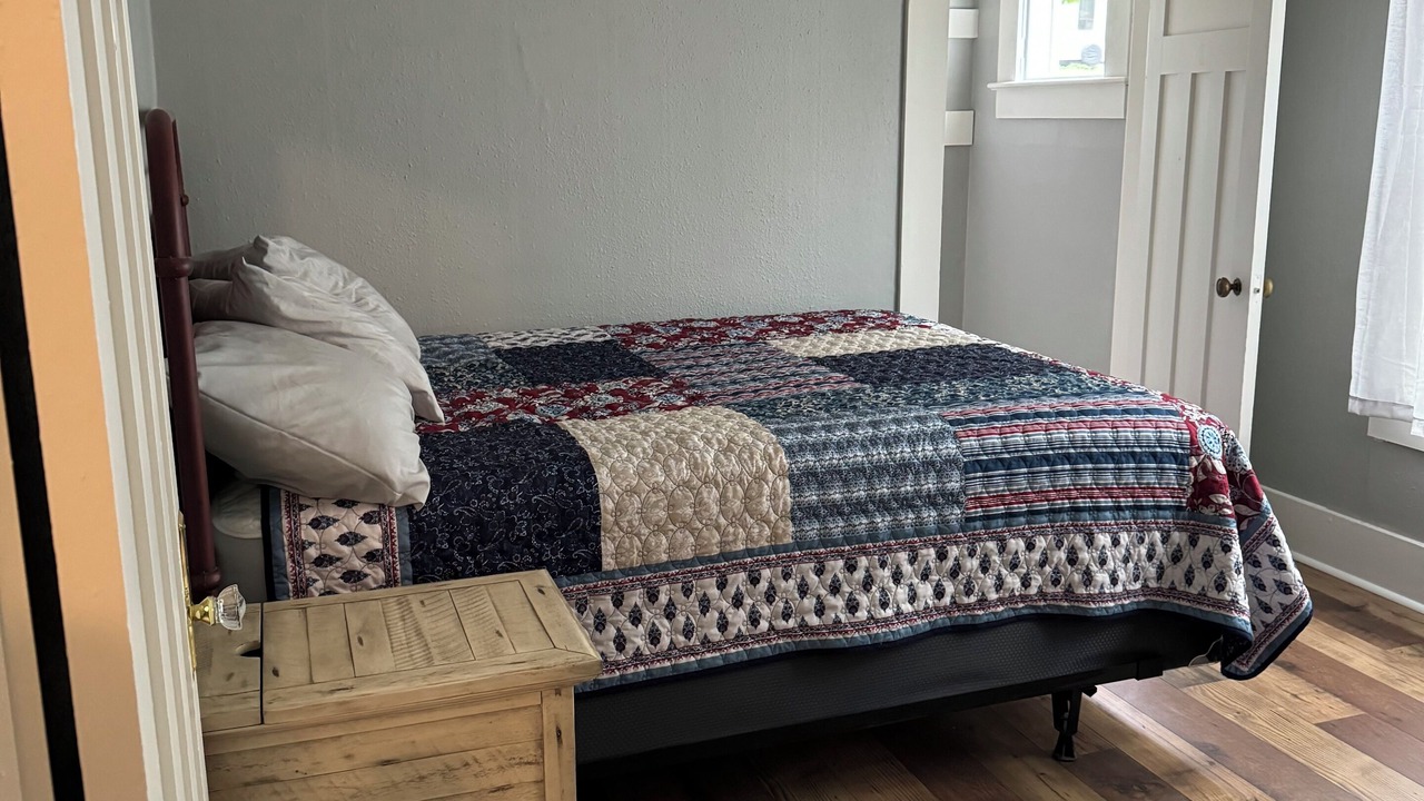 Photo of Bedroom in Pendleton