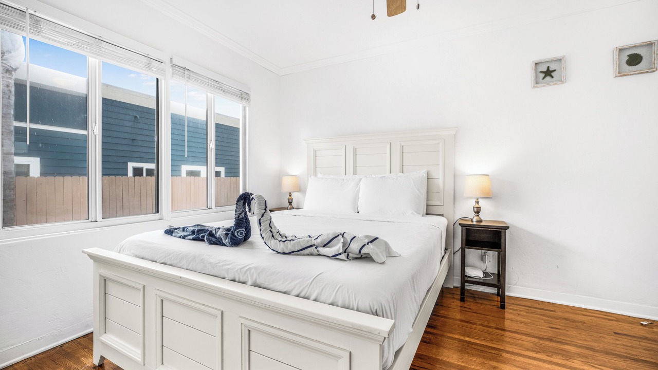 Photo of Bedroom in Ocean Beach