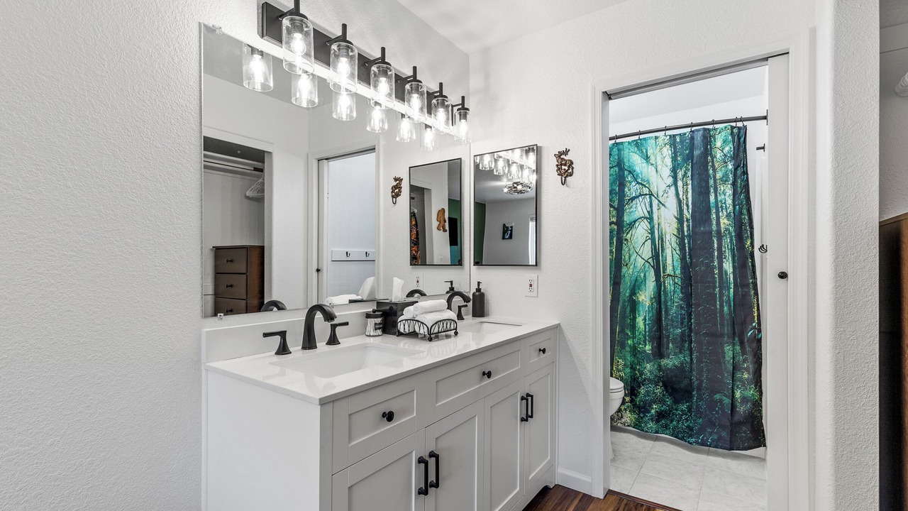 Photo of Bathroom in Williams