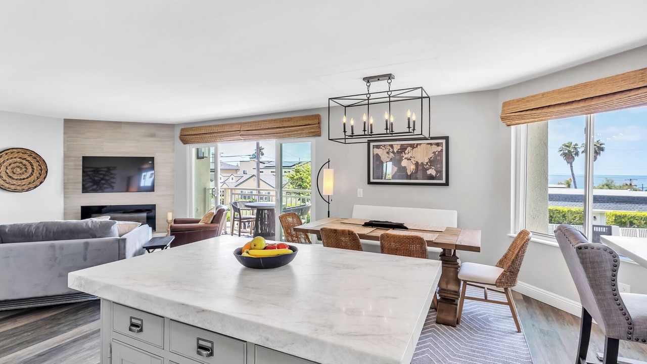 Photo of Livingroom in La Jolla