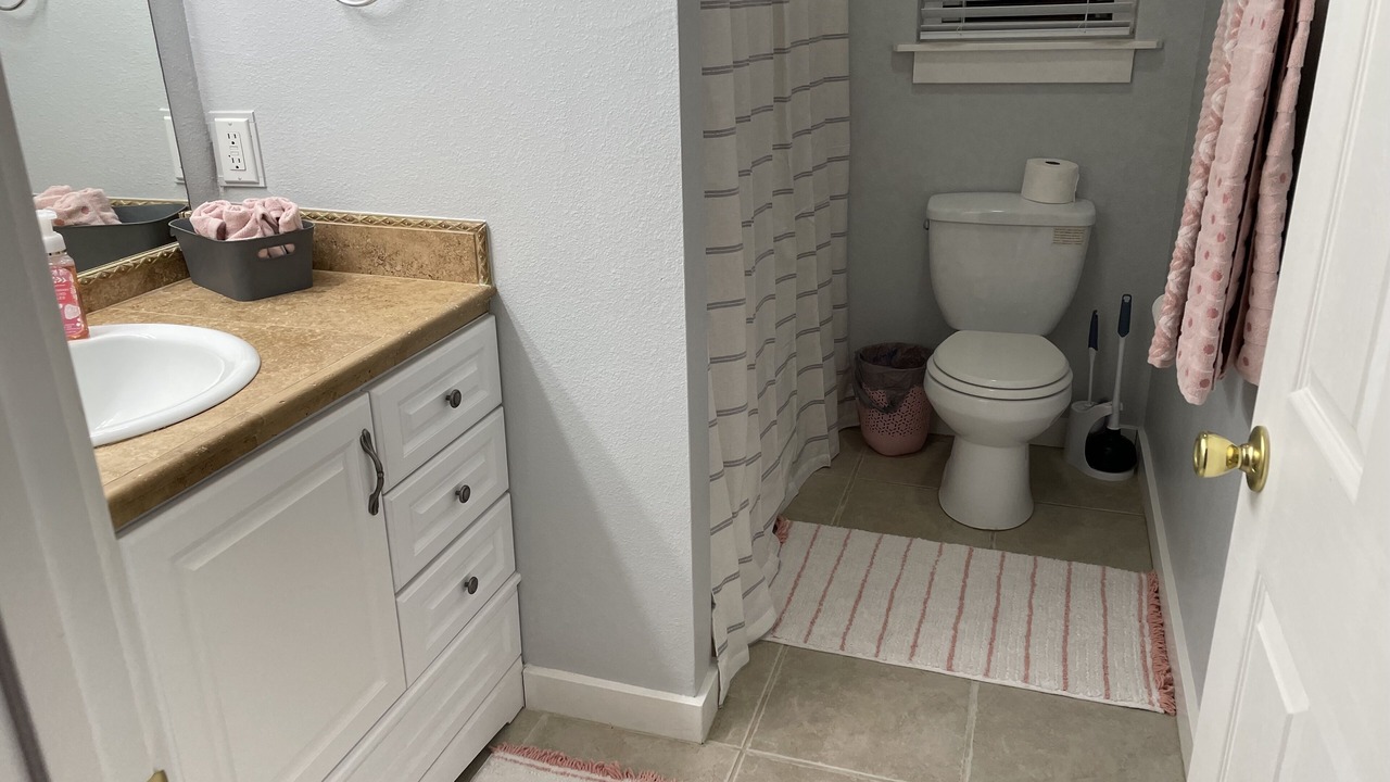 Photo of Bathroom in Seaview