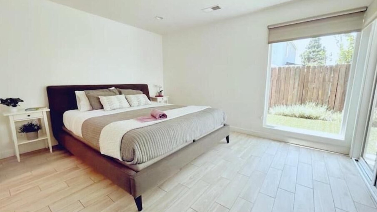 Photo of Bedroom in Eastlake