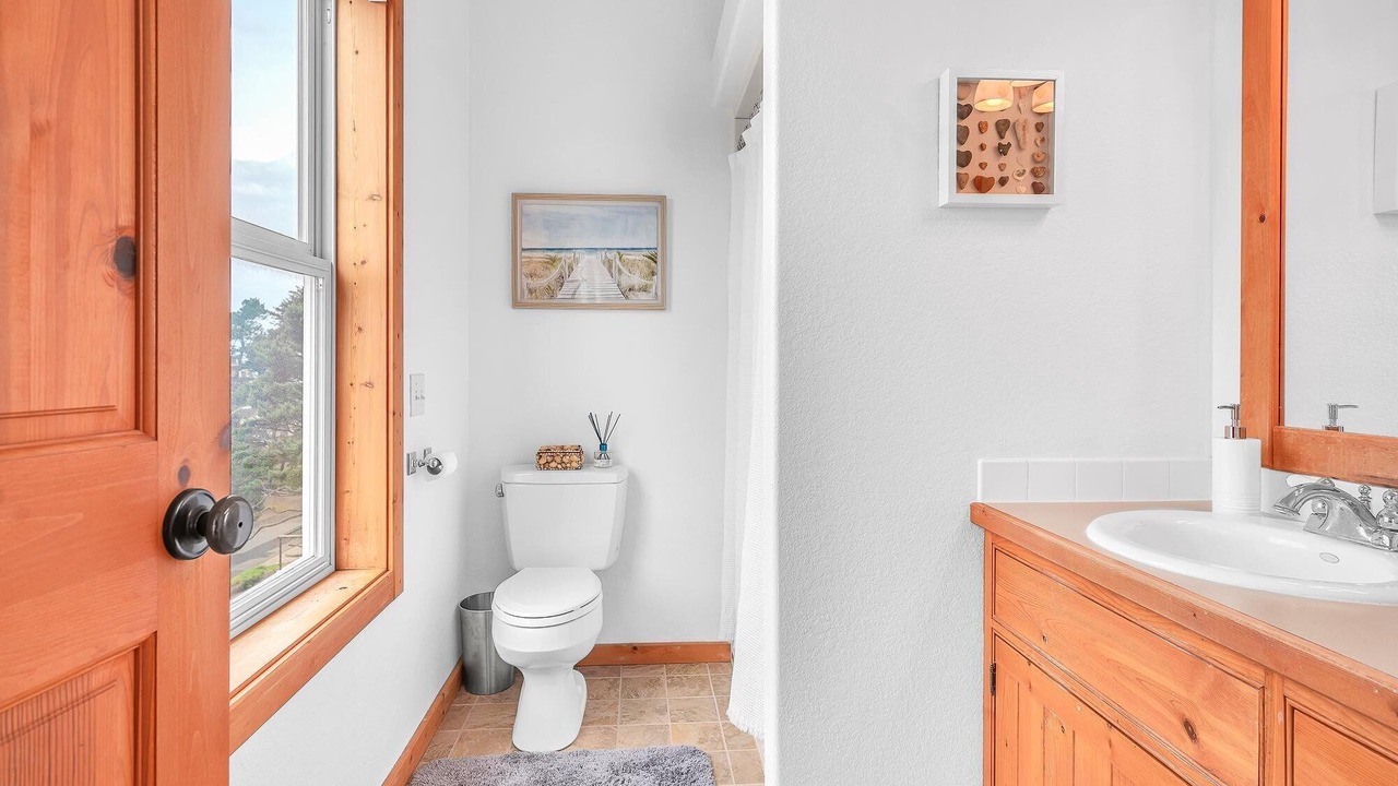 Photo of Bathroom in Lincoln City