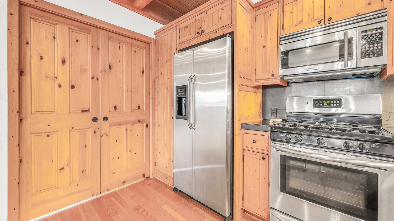 Photo of Kitchen in Lincoln City
