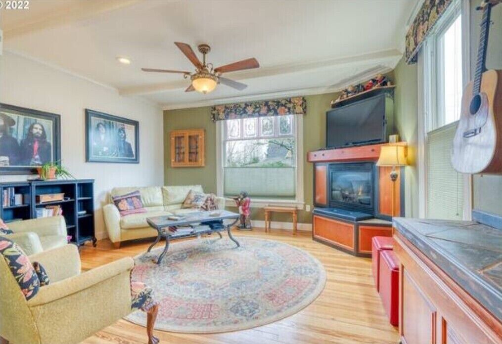 Photo of Livingroom in Springfield