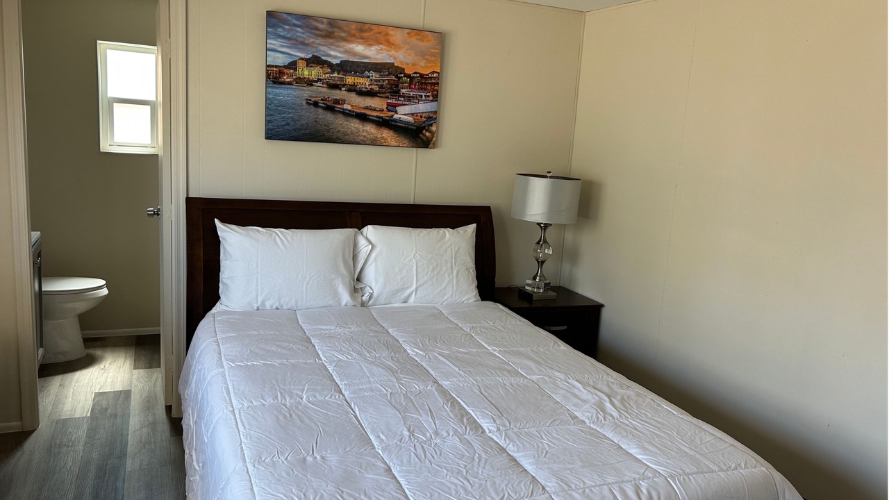 Photo of Bedroom in Sunridge Estates