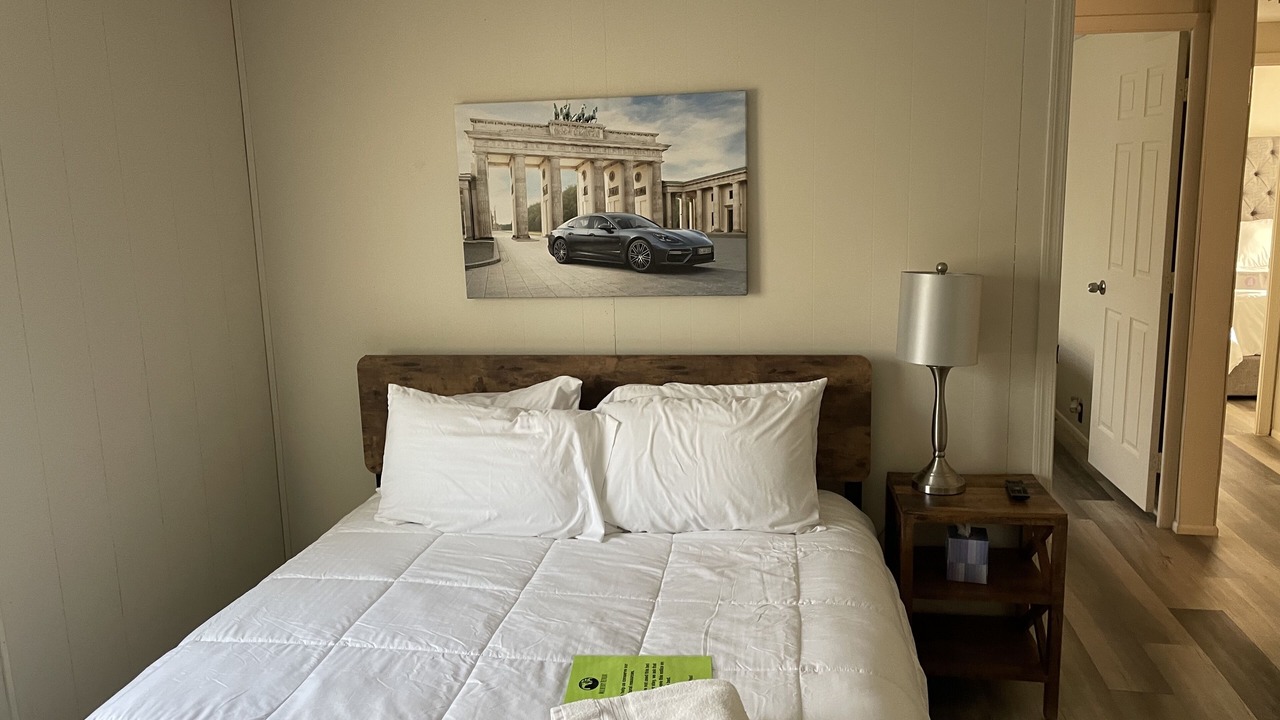 Photo of Bedroom in Sunridge Estates