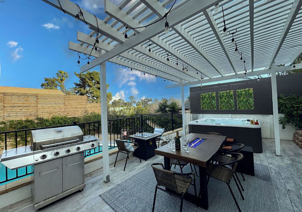 Photo of Outdoor in Golden Hill