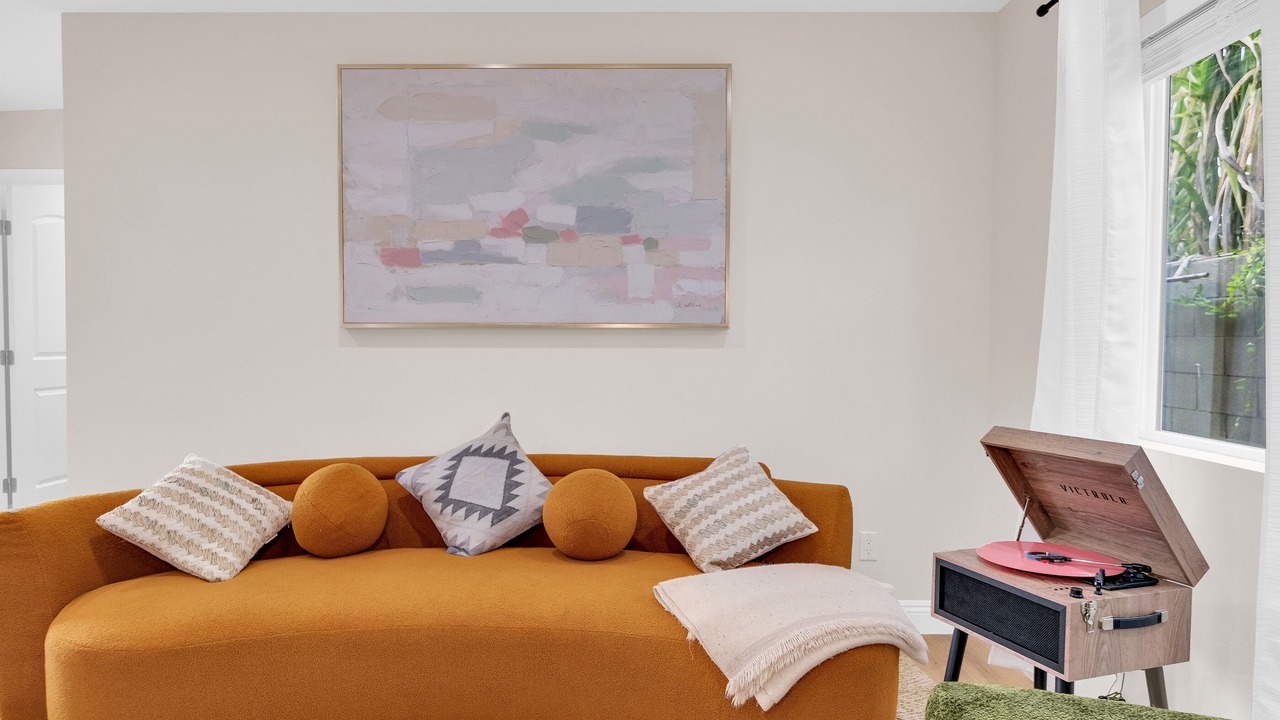 Photo of Livingroom in South San Gabriel