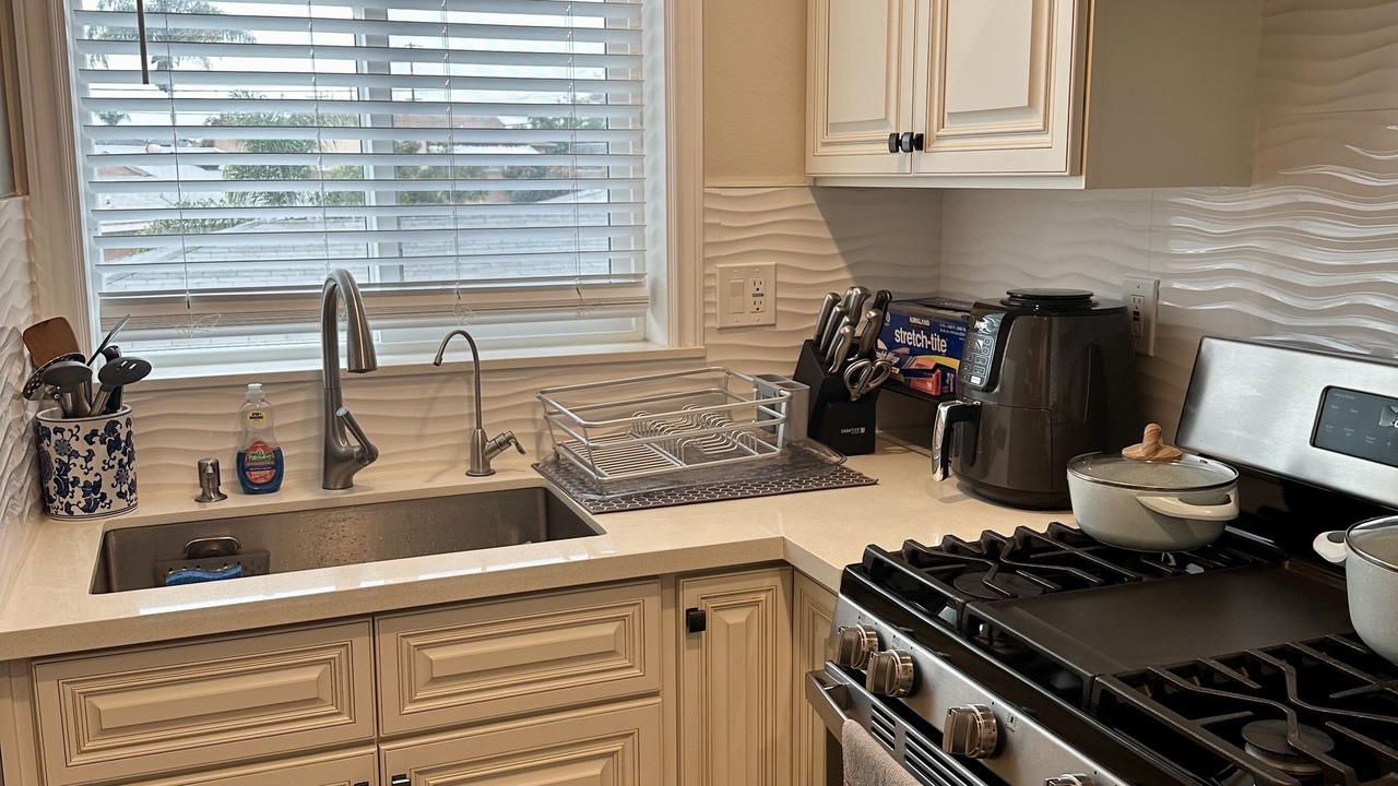Photo of Kitchen in East Whittier