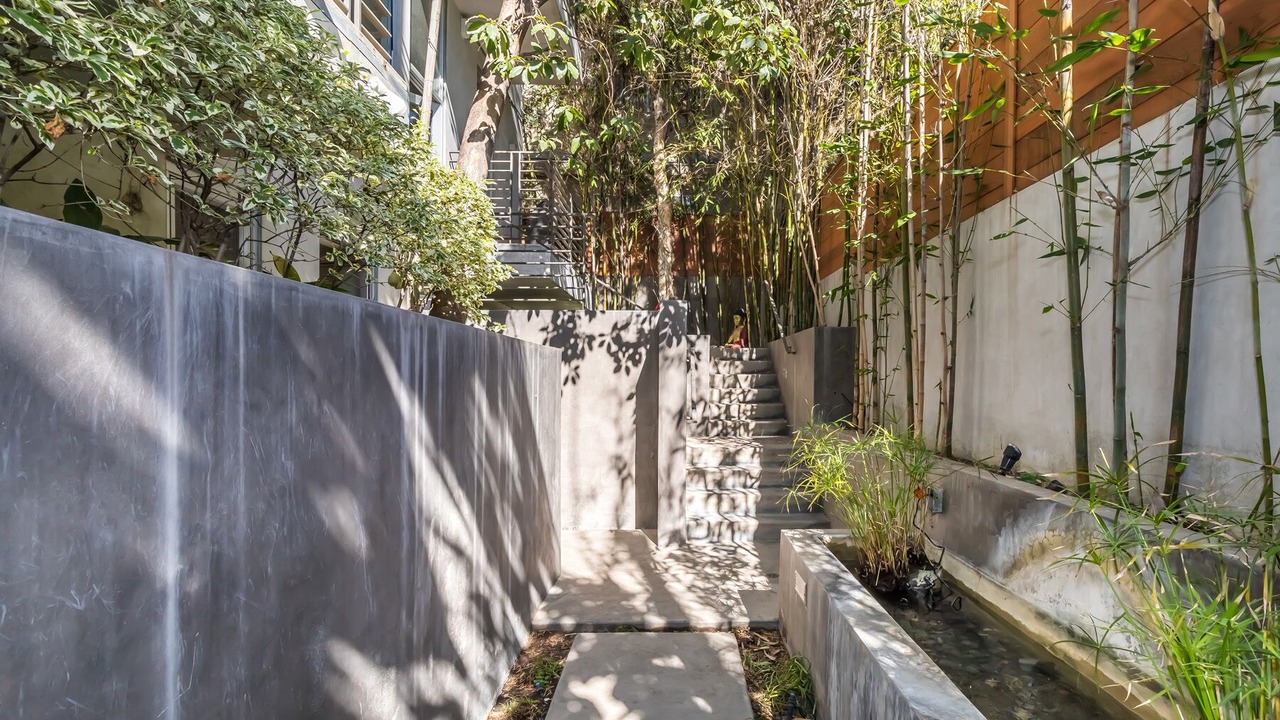 Photo of Outdoor in Beverly Grove