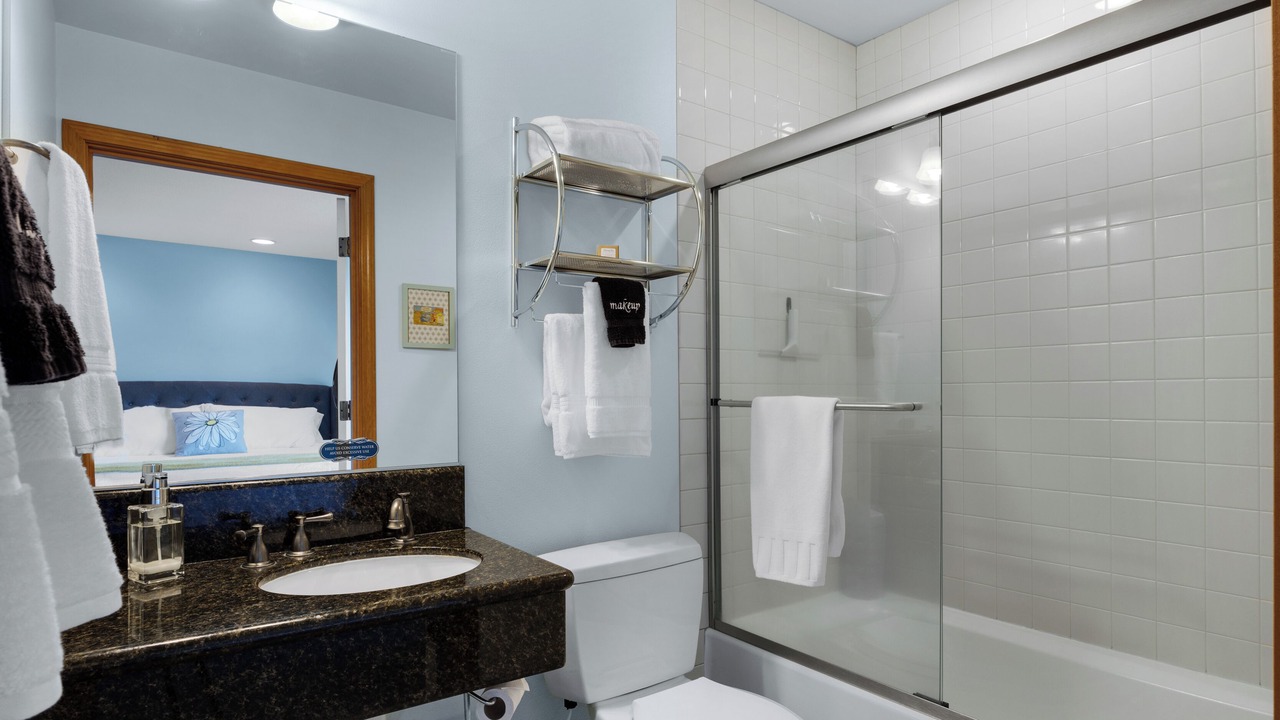 Photo of Bathroom in Happy Camp Hideaway
