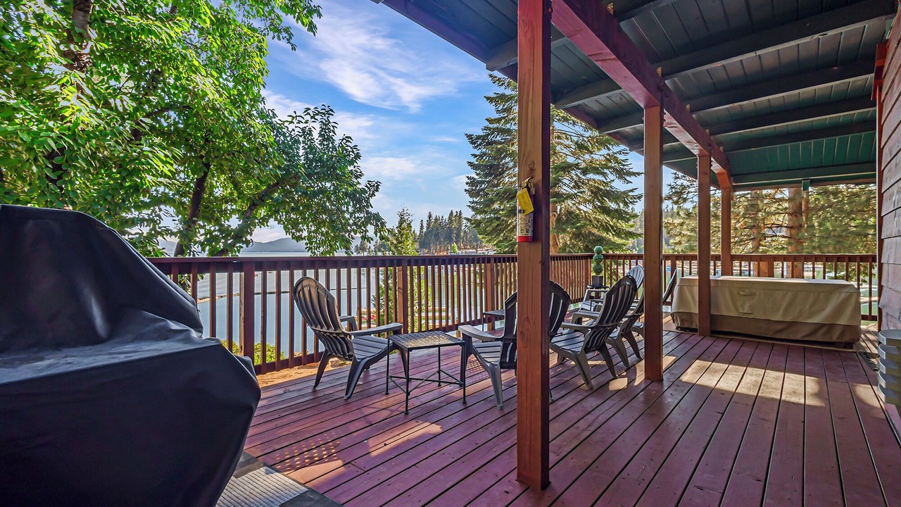 Photo of Patio Balcony in Peninsula Village