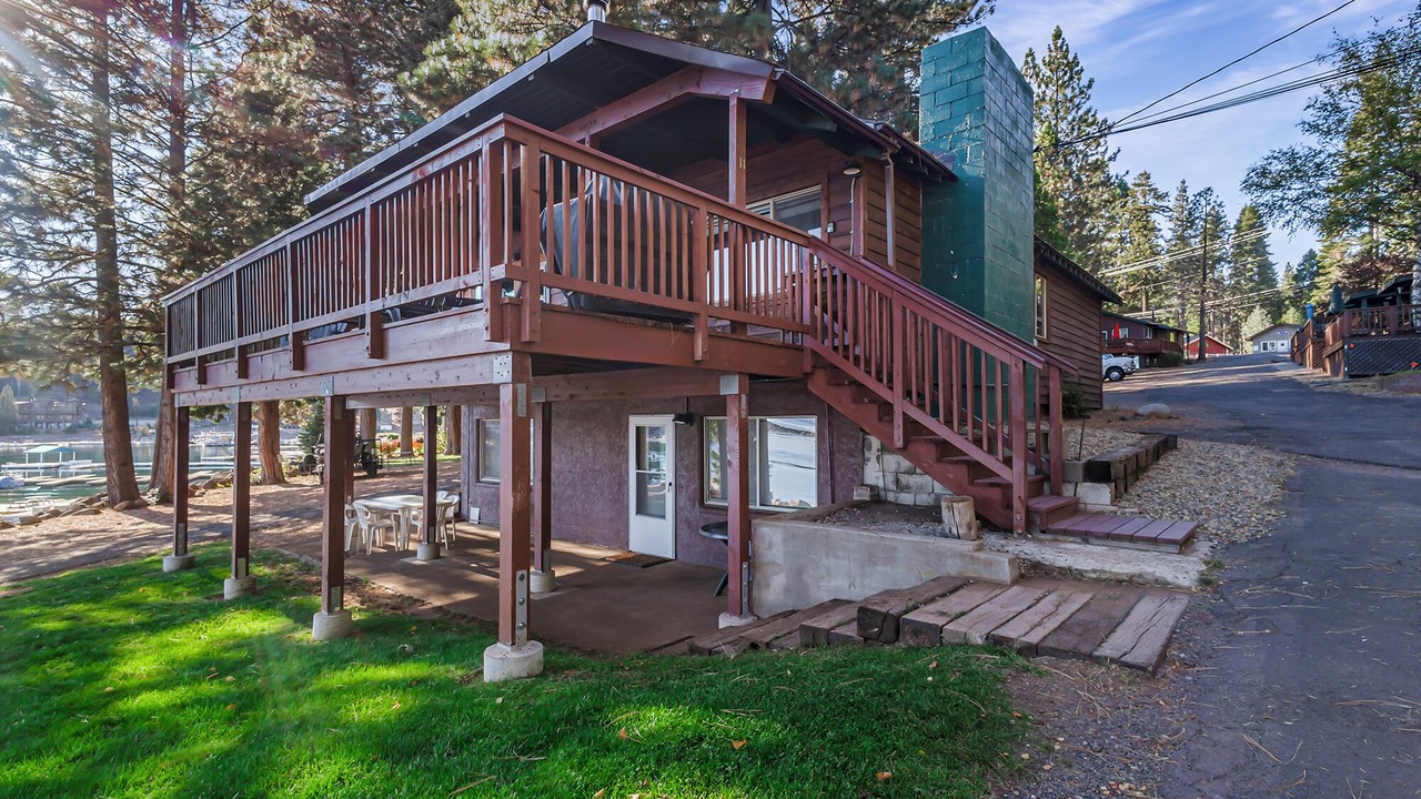 Photo of Outdoor in Peninsula Village