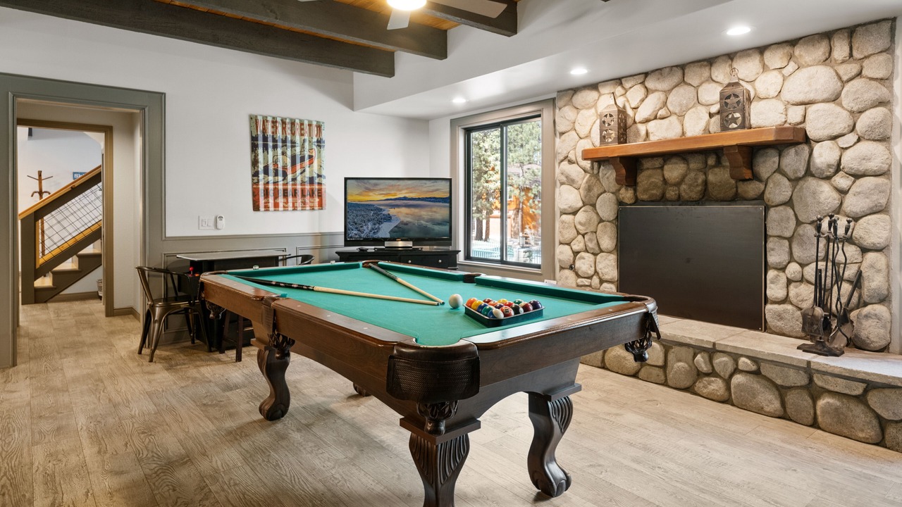 Photo of Bedroom in Evergreen Estates