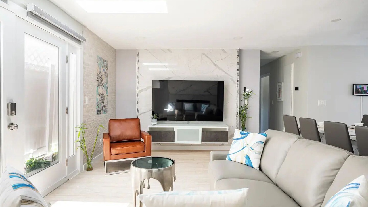 Photo of Bedroom in Oceanside