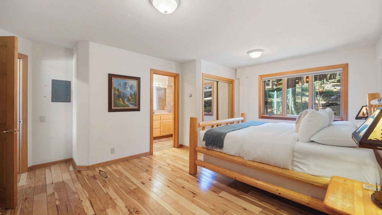 Photo of Bedroom in Carnelian Bay