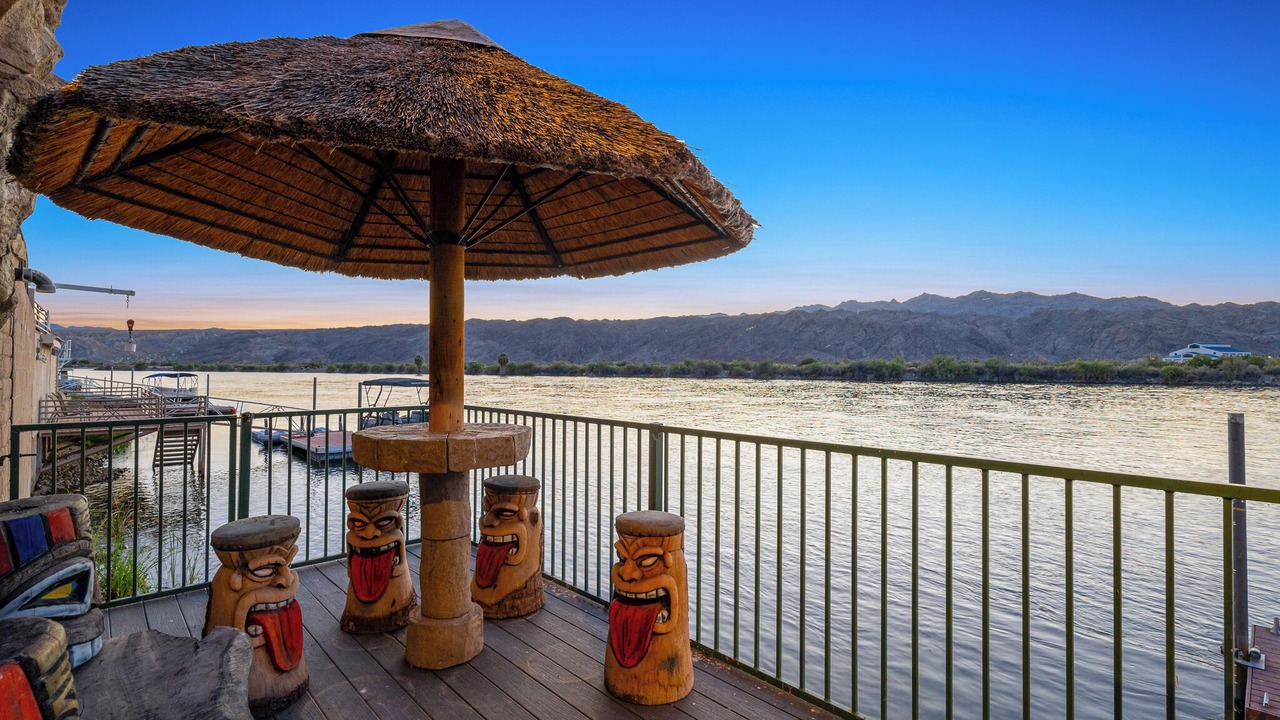 Photo of Patio Balcony in Holiday Shores