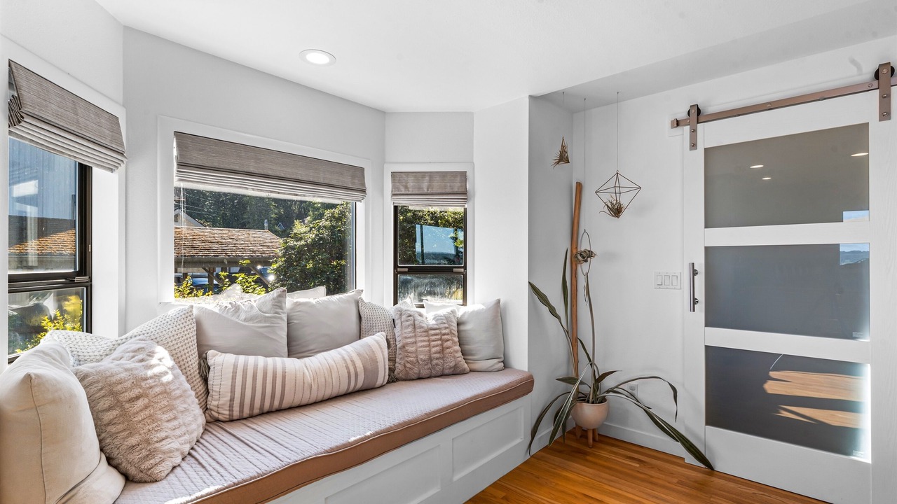 Photo of Livingroom in Burley