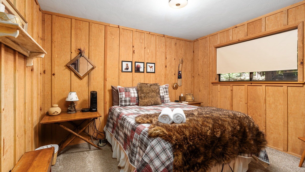 Photo of Bedroom in Sierra Cedars