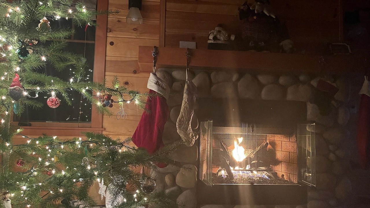 Photo of Livingroom in McKenzie Bridge