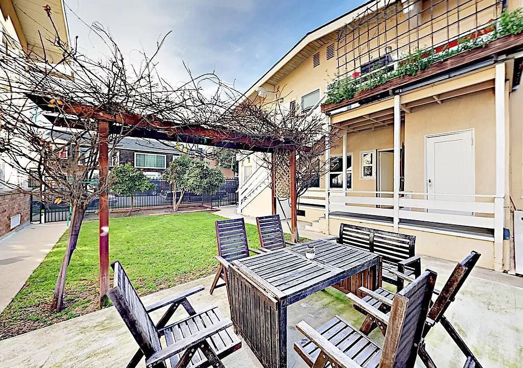 Photo of Outdoor in Alamitos Beach