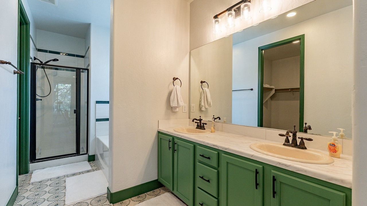 Photo of Bathroom in Ponderosa Trails
