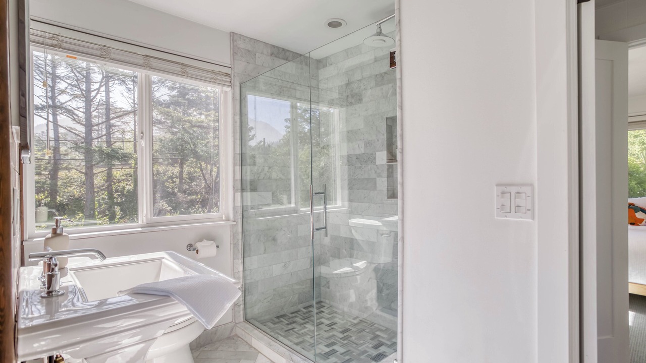 Photo of Bathroom in Arch Cape