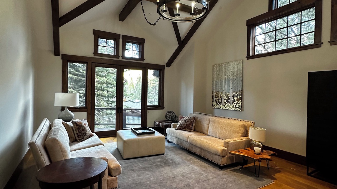 Photo of Livingroom in Olympic Valley