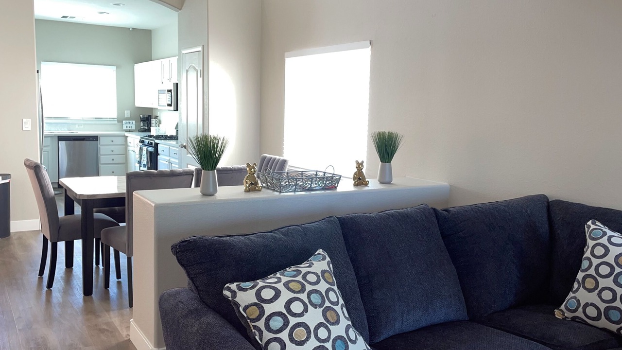Photo of Livingroom in River Mountain
