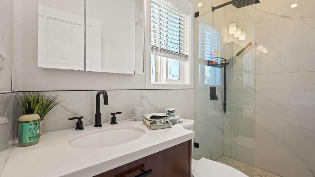 Photo of Bathroom in Hermosa Beach