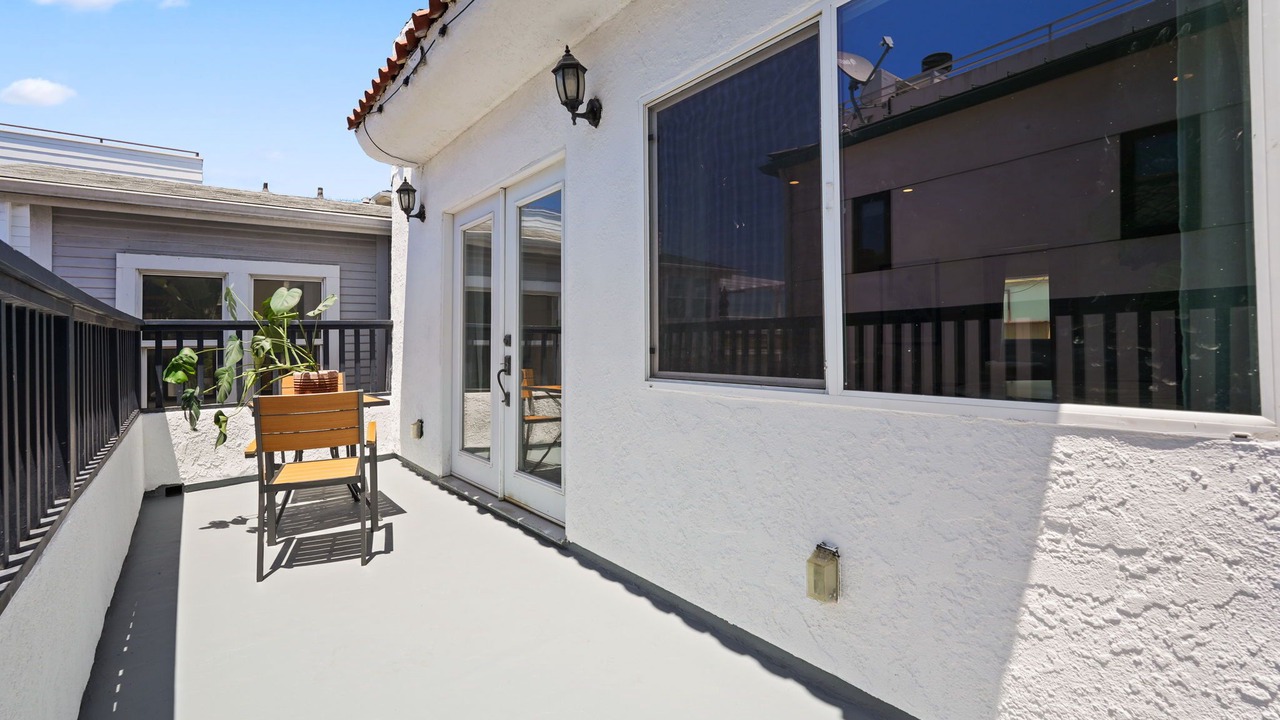 Photo of Patio Balcony in Hermosa Beach