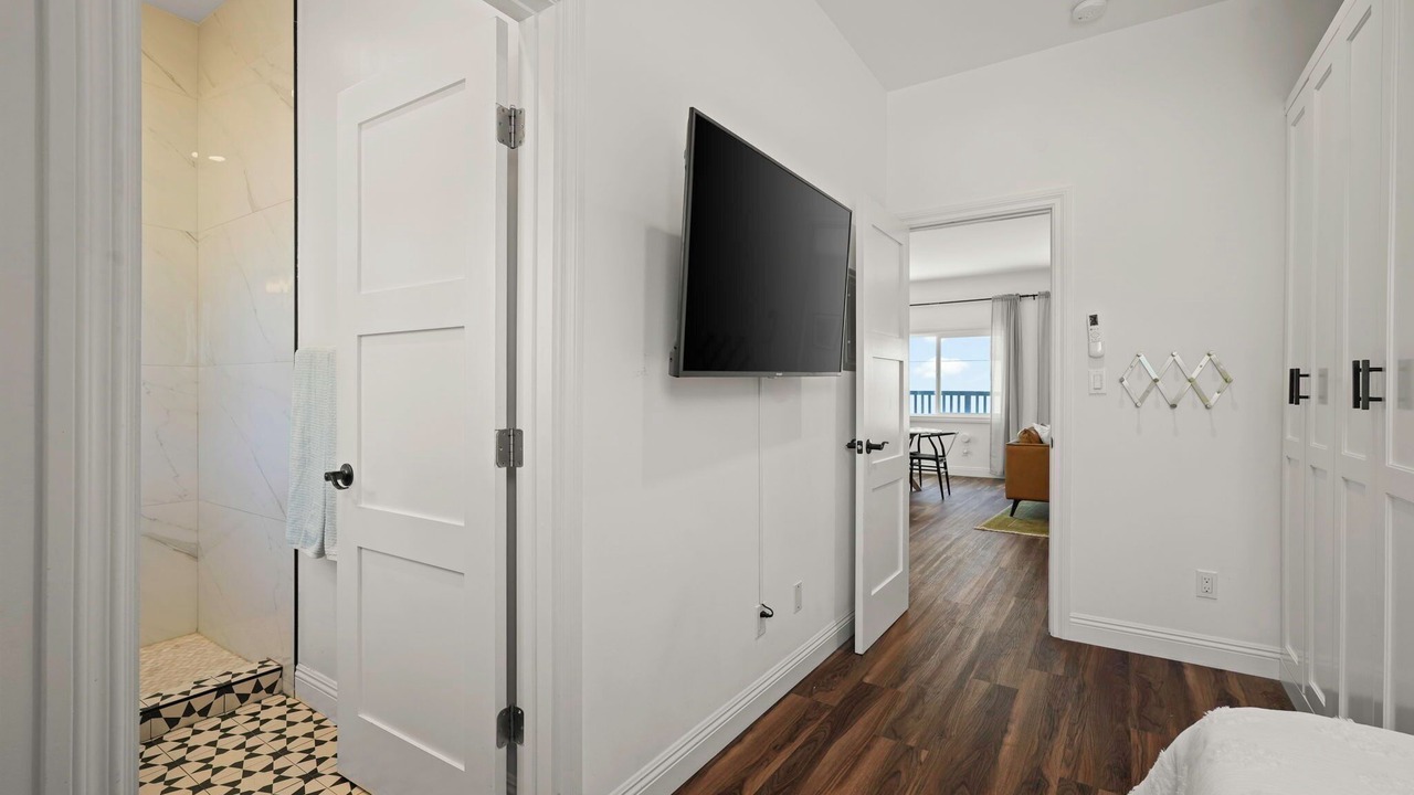 Photo of Bedroom in Hermosa Beach